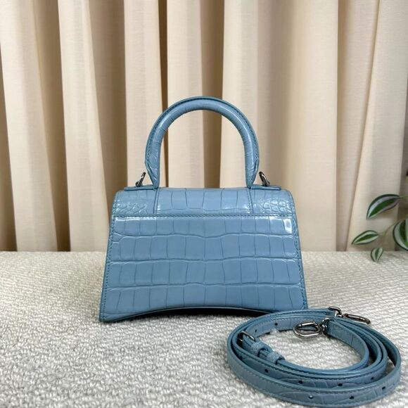 Balenciaga Women Pre-Loved Bag Very Good Condition - Picture 2 of 4